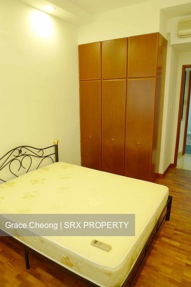Simsville (D14), Condominium #203326811